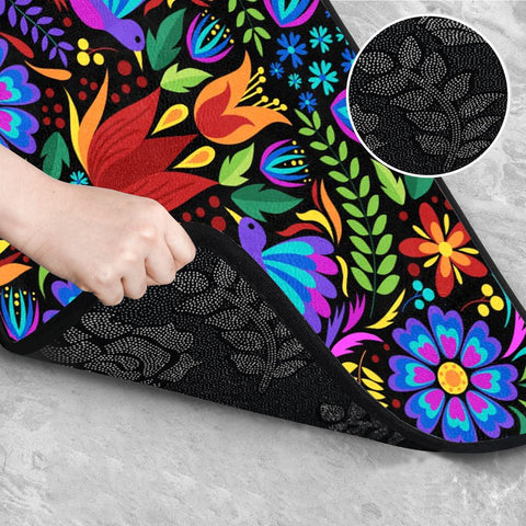 GISPOG Floral Birds Doormat fits kitchens and mudrooms for daily use.