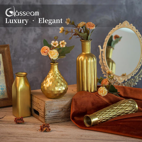 Glasseam Gold Vase for Flowers etching pattern adds vintage charm to tables.