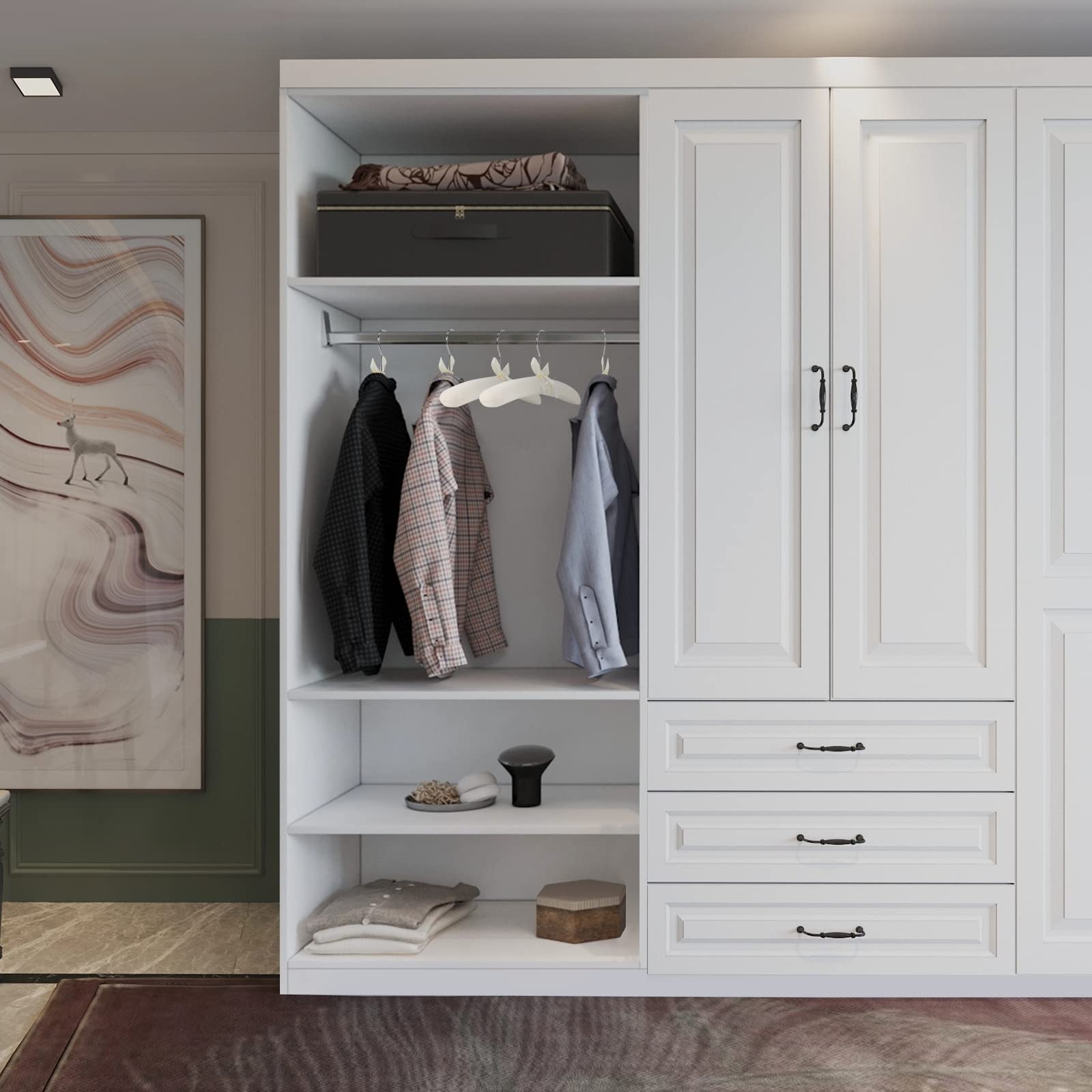 GLCON padded hangers pack of 10 provides a versatile closet upgrade.