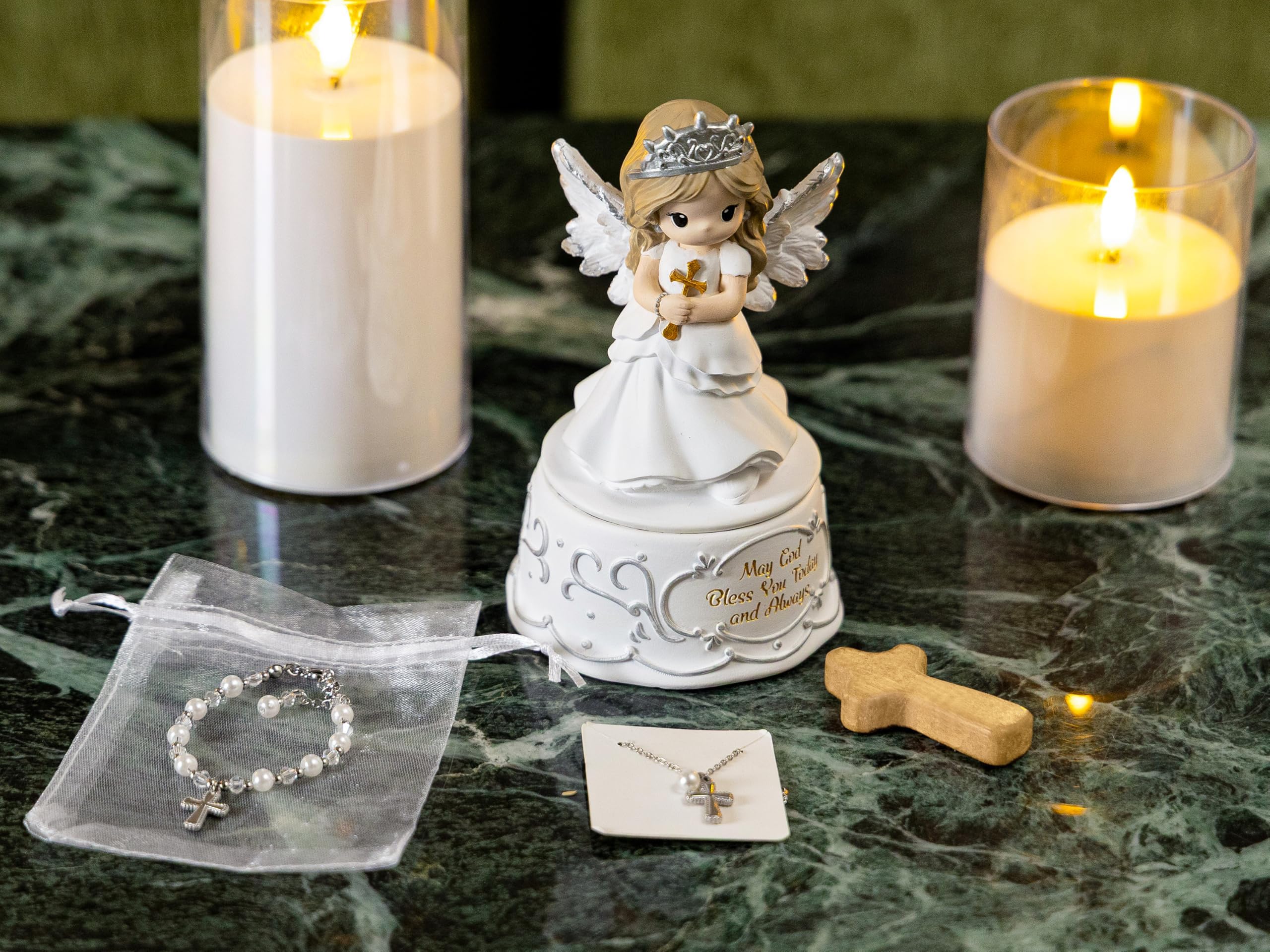 Gleemoria baptism gift idea for girls and meaningful milestones.