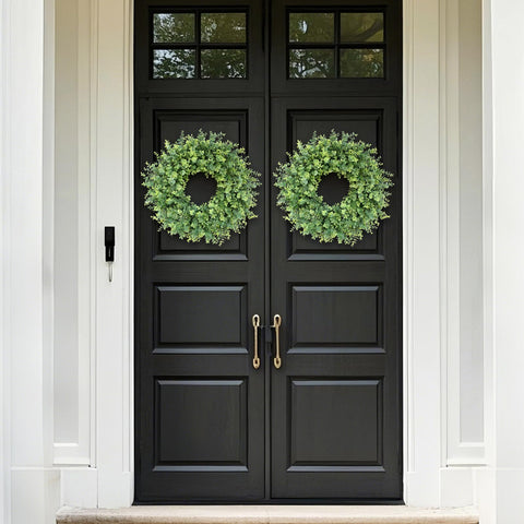 GLIDLION boxwood wreath for weddings and events as lush décor