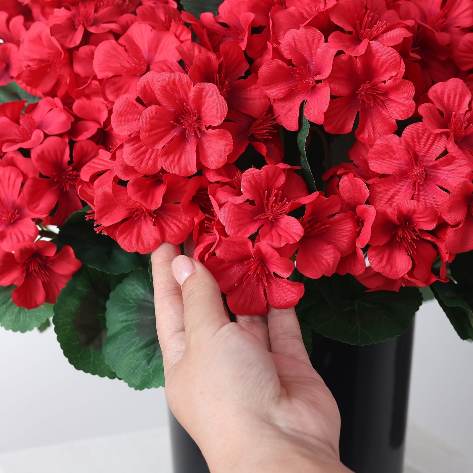 GLIDLION geranium topiary displayed at an entryway for porch decor