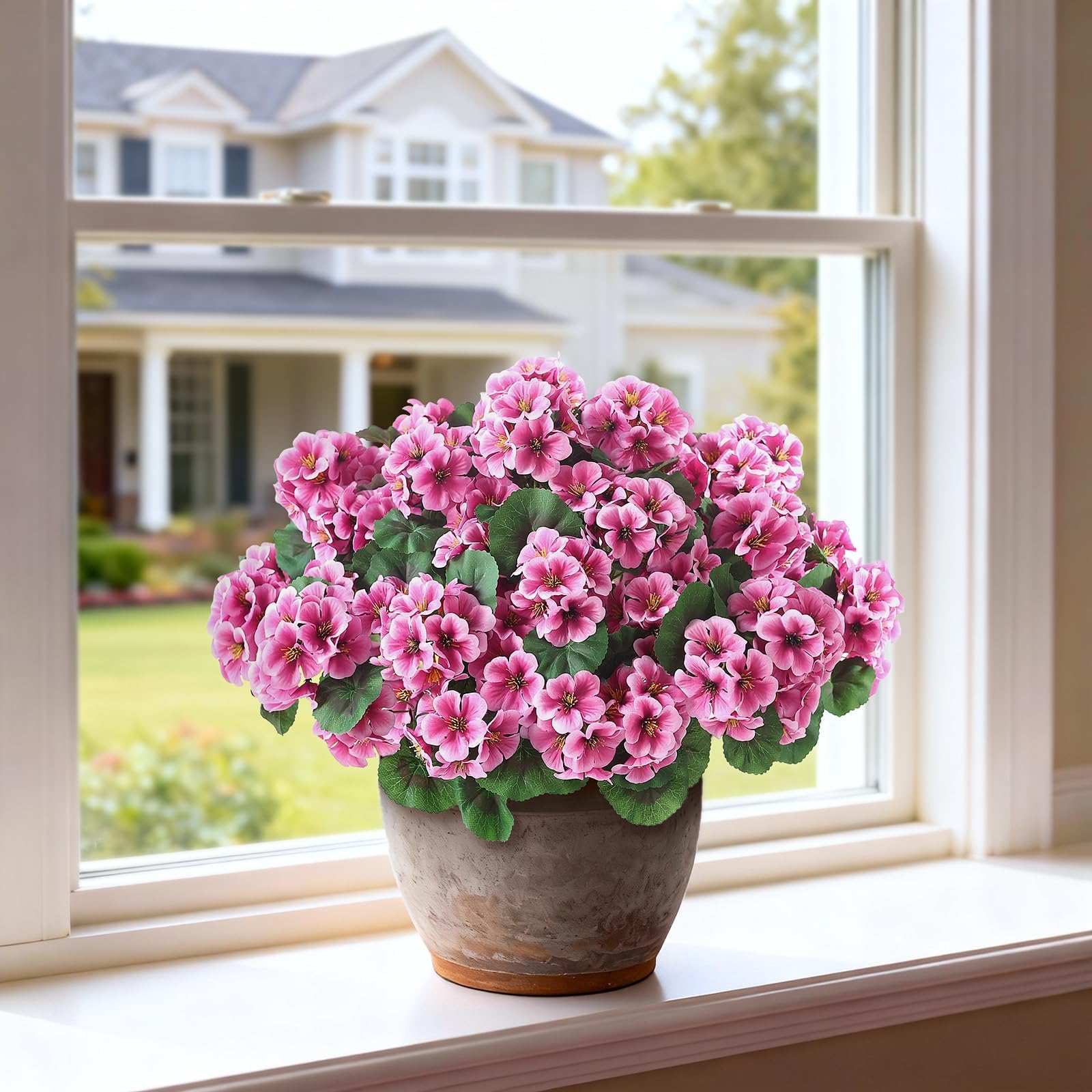GLIDLION geranium topiary pink planter base keeps the display steady in wind
