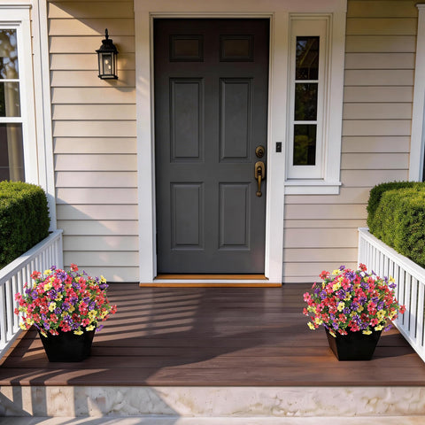 GLIDLION set of two adds symmetrical, inviting greenery year-round.