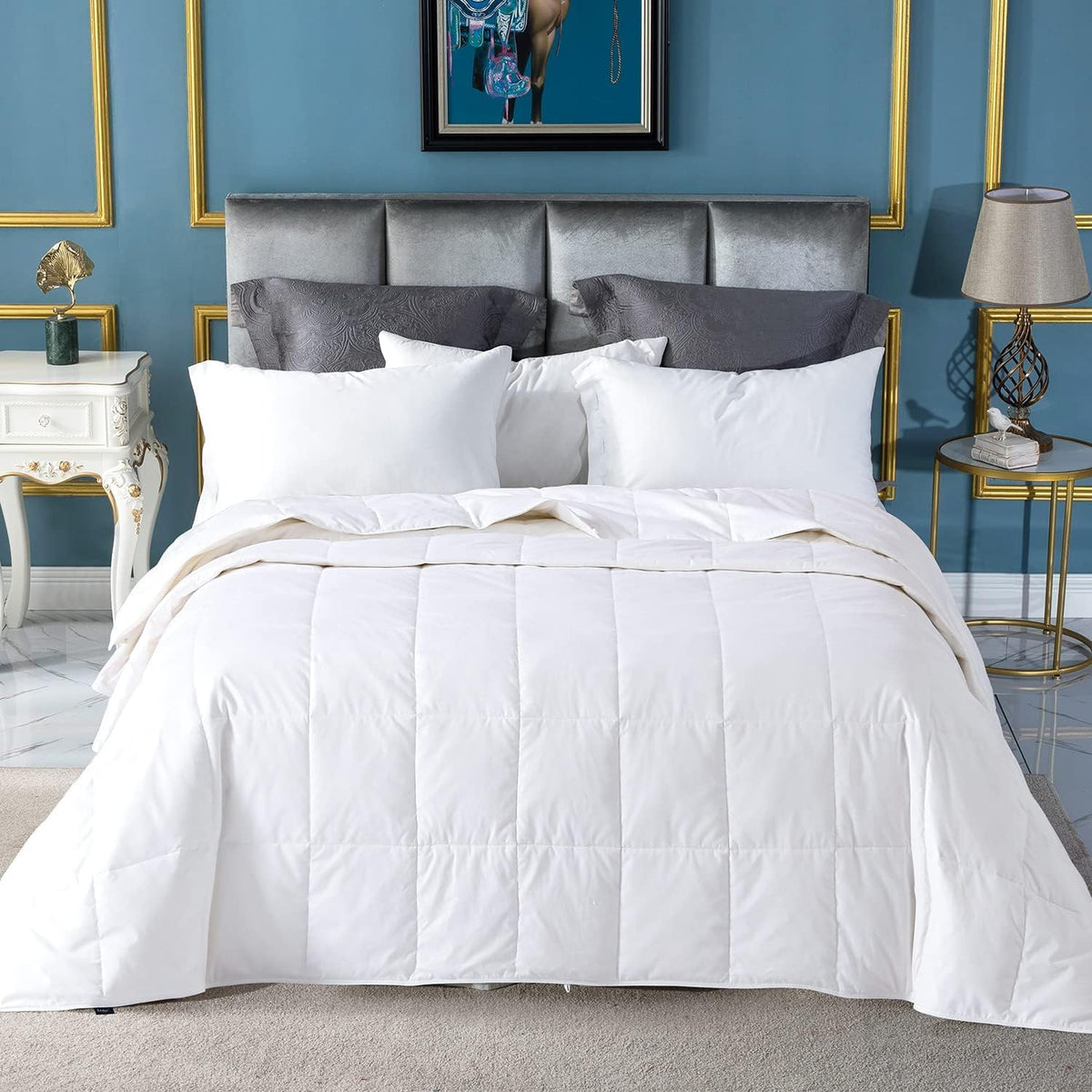 Globon summer down comforter on king bed for cool, breathable sleep.