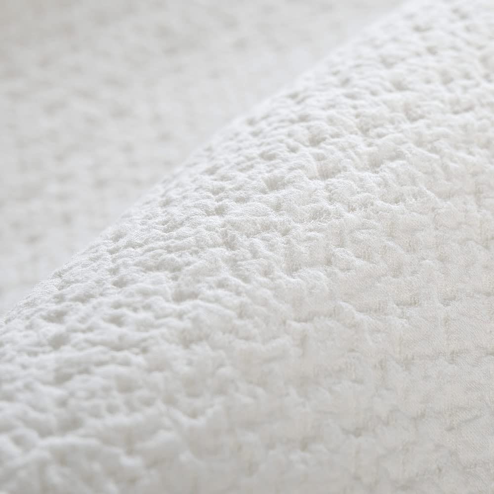 GLORY SEASON champray cotton shams offer breathable comfort for warm nights.