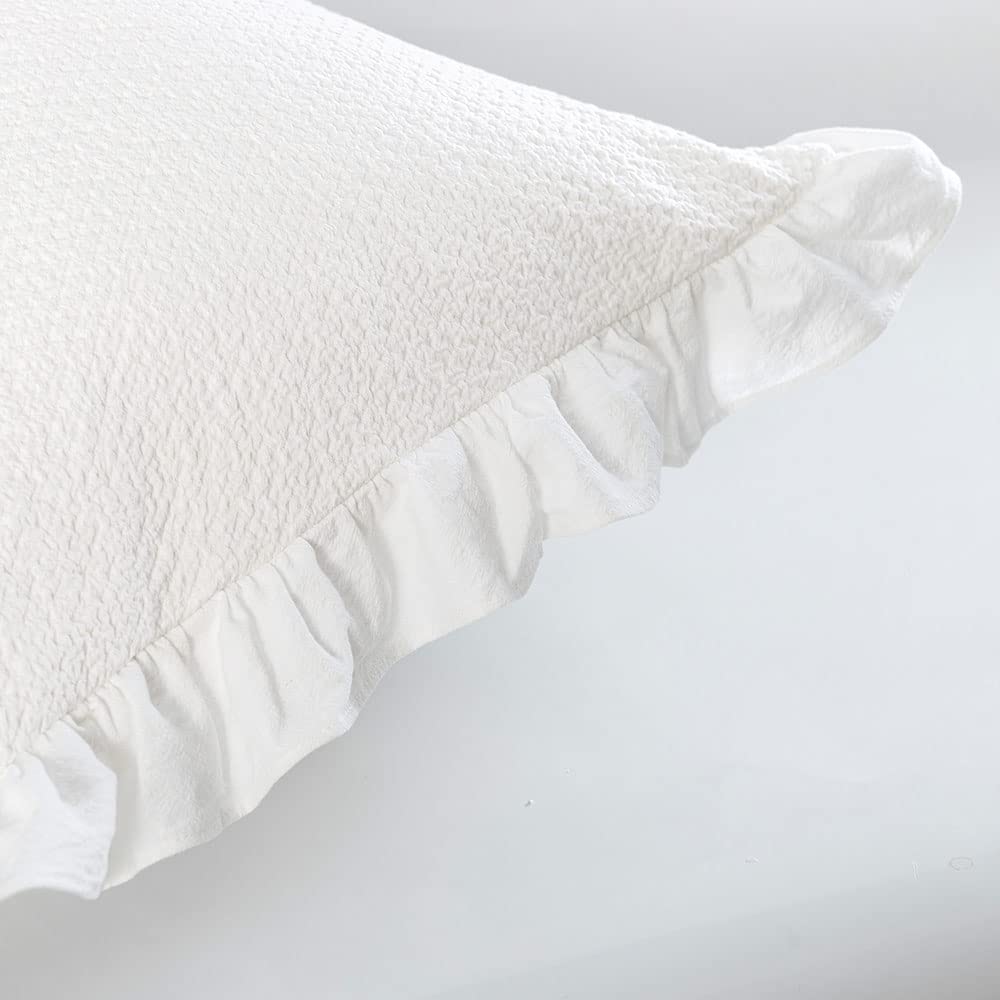 GLORY SEASON two-piece sham set elevates rustic Victorian-inspired decor.