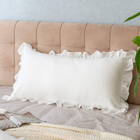 GLORY SEASON heavy dobby cotton fabric ensures durable all-season use.