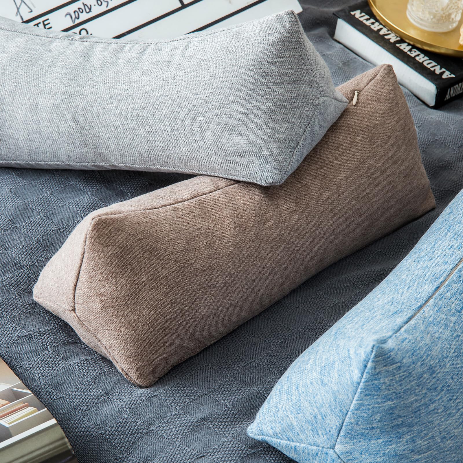 GLORY SEASON removable, machine-washable cover for easy maintenance.