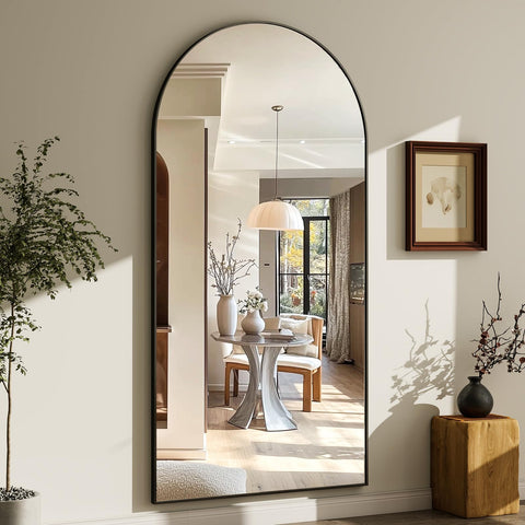 GLSLAND 71x30 inch size creates an open, spacious feel in any room.