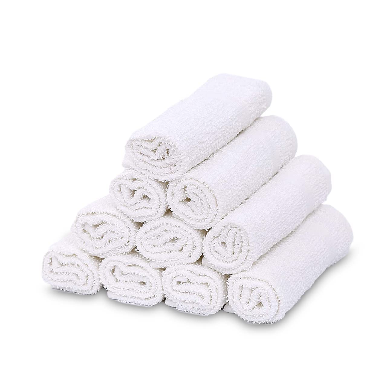 GOLD TEXTILES white washcloths displayed in a clean, organized setup