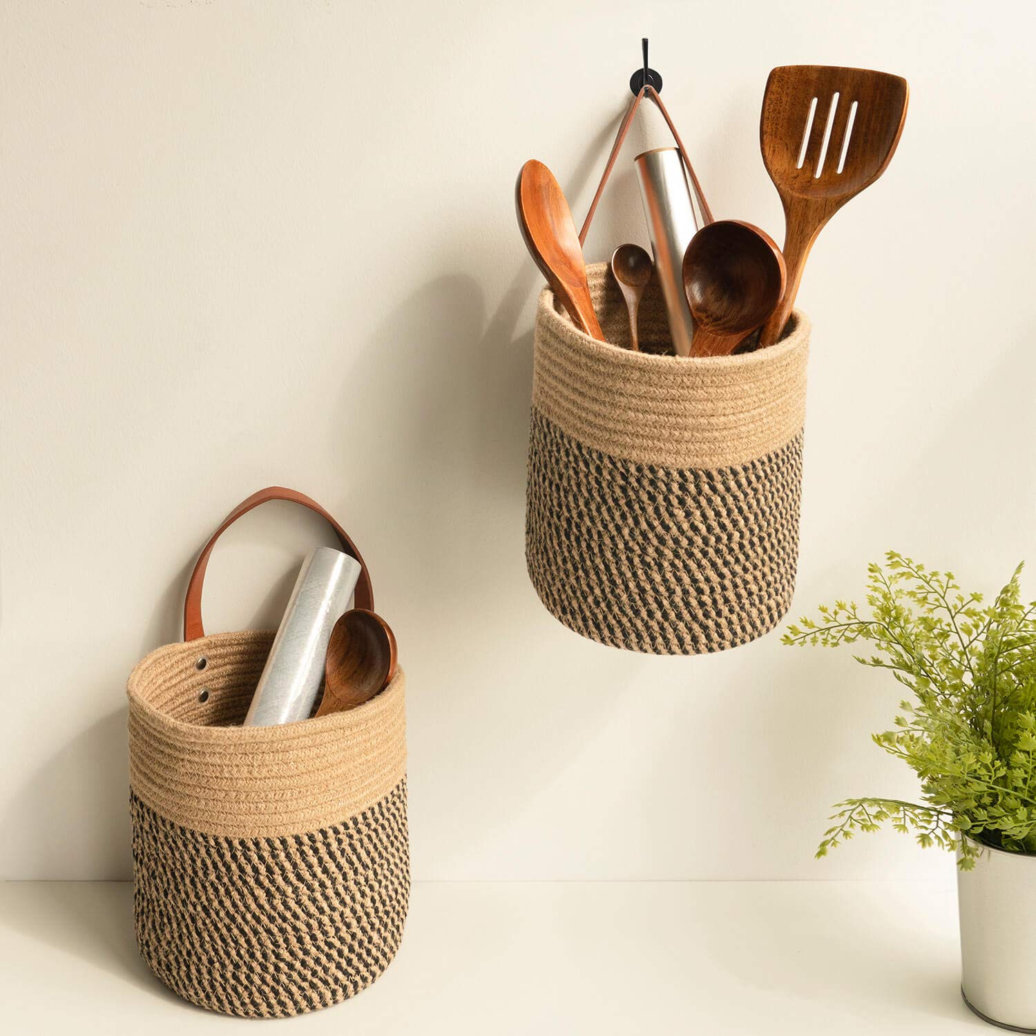 Goodpick 2pack basket folds neatly and smooths creases for quick display