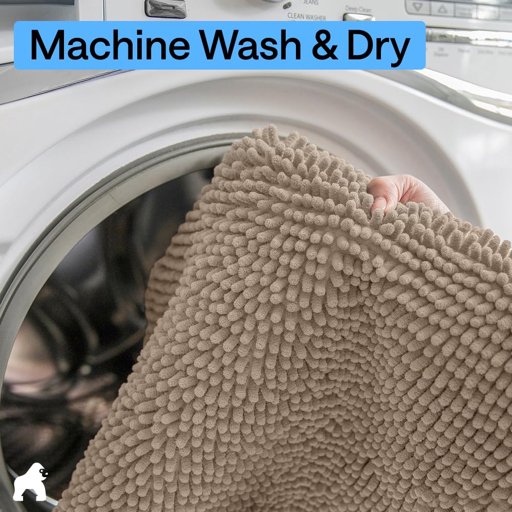 Fade-resistant microfiber maintains color and softness over time.