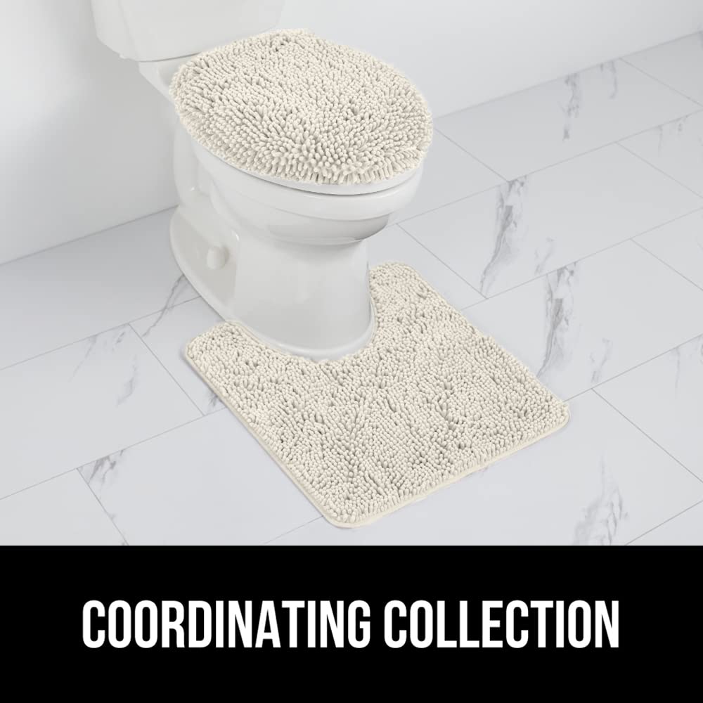 Gorilla Grip lid cover with rubber backing for secure stay.