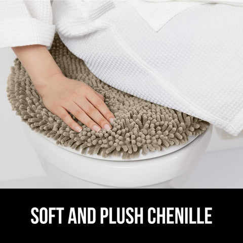 GORILLA GRIP lid cover fits most lids at 19.5 by 18.5 inches.