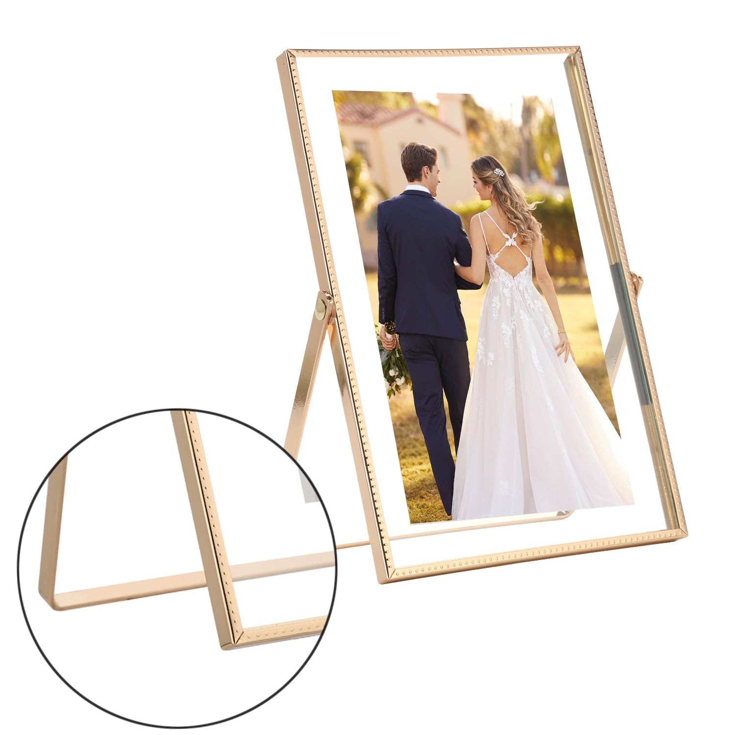 GorYeeFine 8x10 frame accommodates 8x10 images with a floating look.