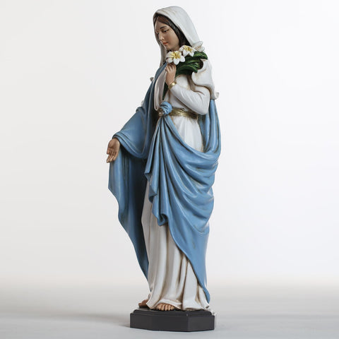 Grace4Joy Mary statue with hands in prayer for peaceful reflection