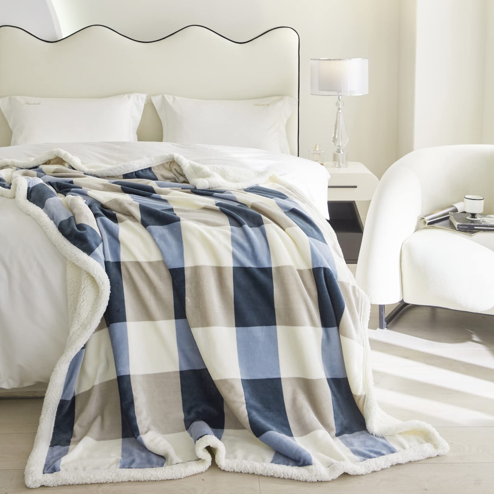 Gracelife sherpa throw picnic travel ready warmth on the go
