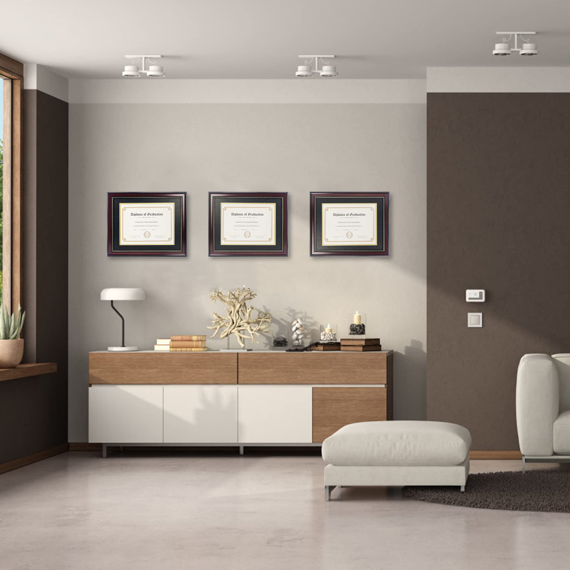 GraduatePro wall-mounted horizontal display for home or office