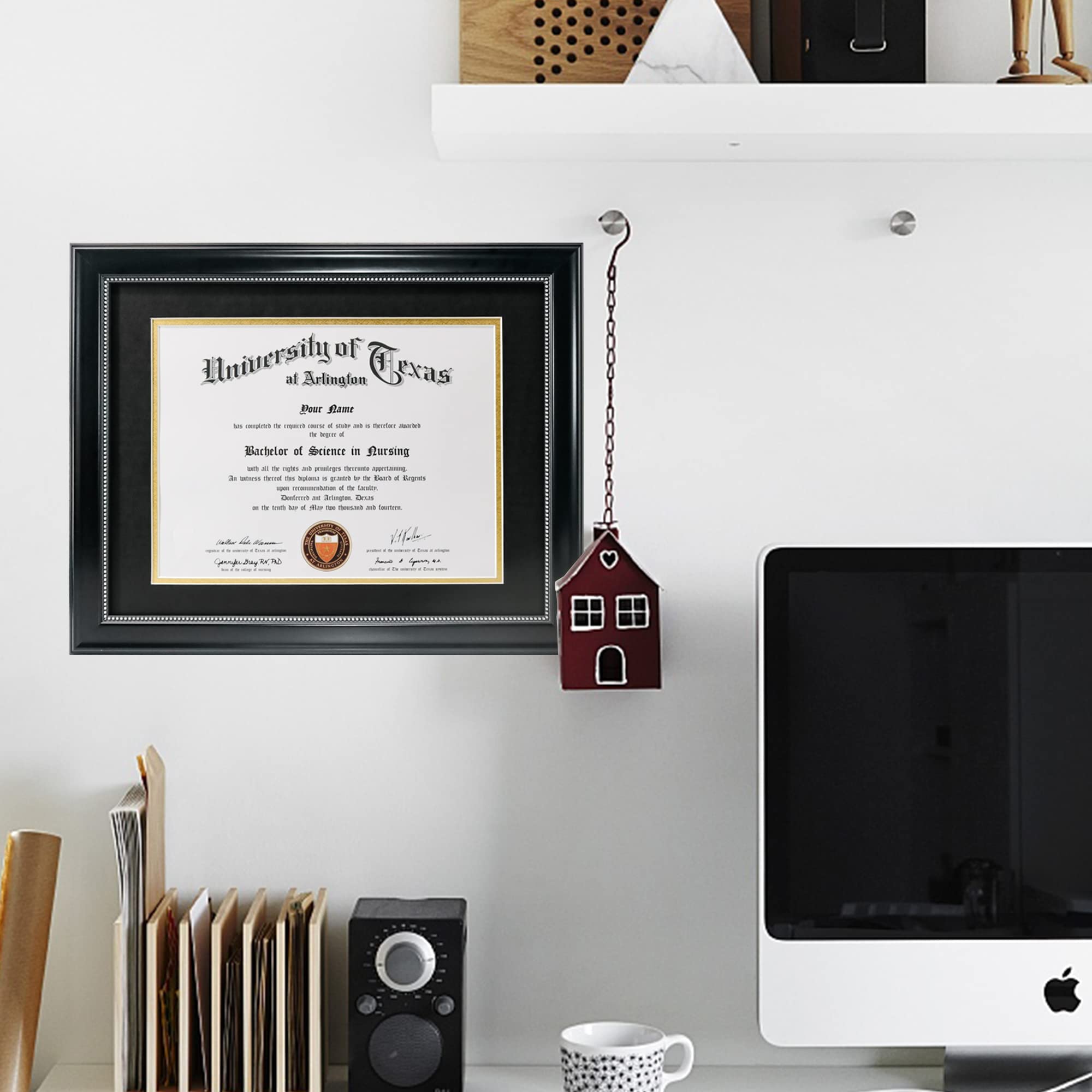 GraduationMall 11x14 frame without mat for diplomas on display