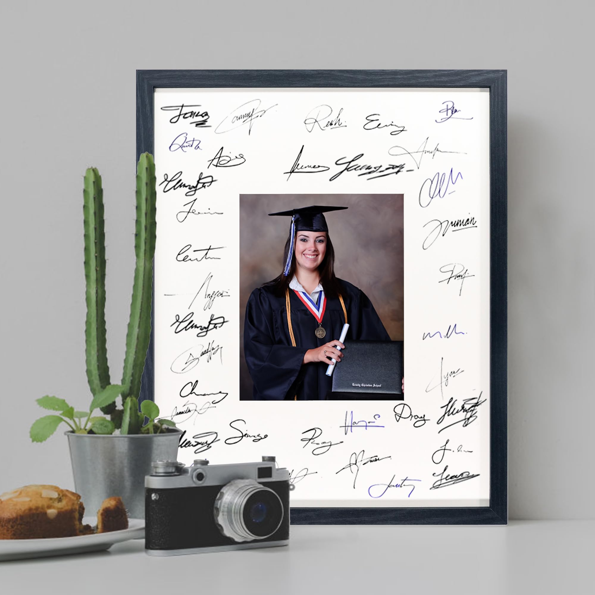 GraduationMall exclusive packaging helps ensure safe delivery to your door.