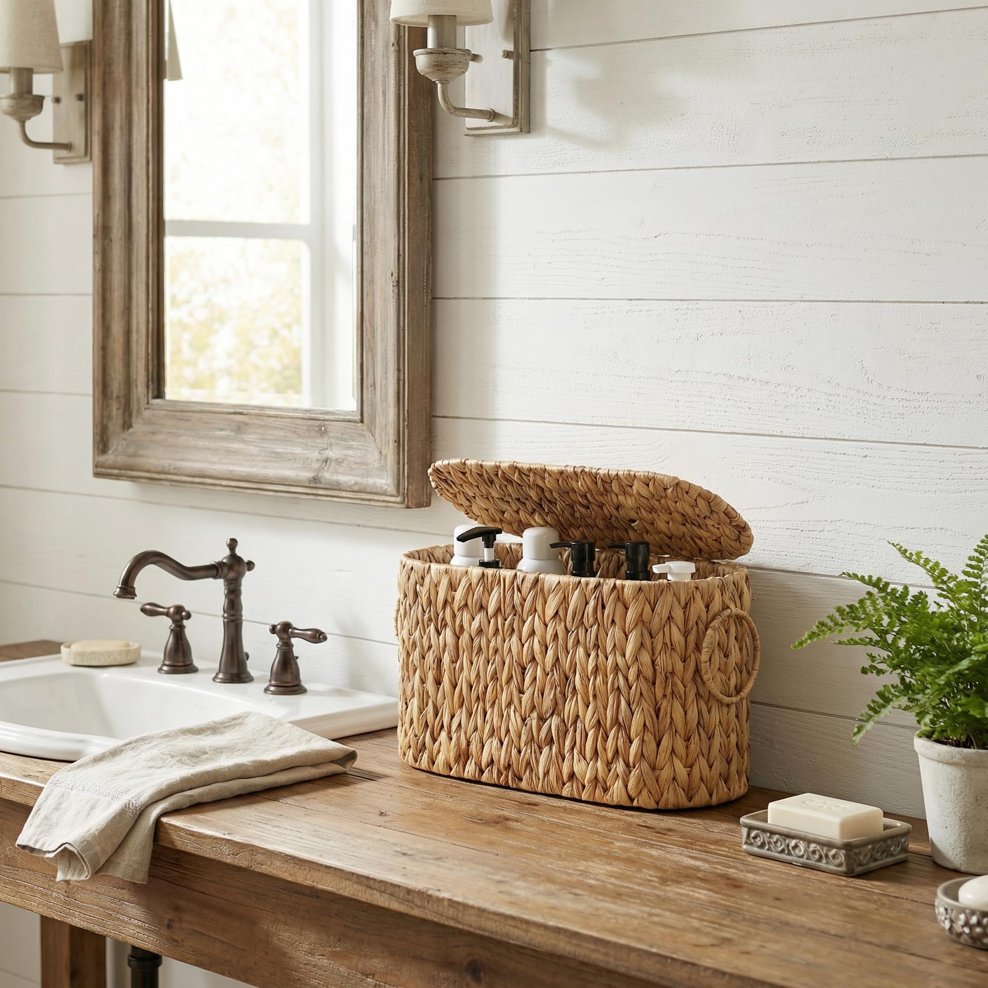 GRANNY SAYS compact storage solution suitable for small bathrooms