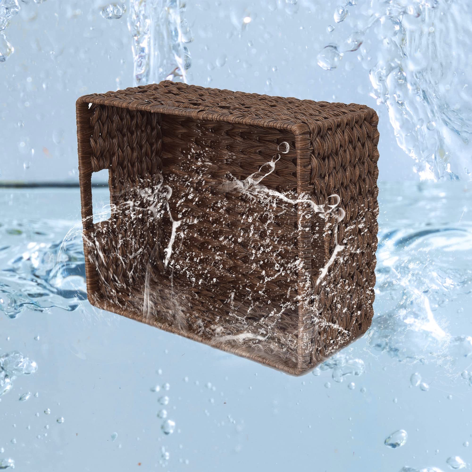 GRANNY SAYS water-resistant wicker bin ideal for bathroom toiletries