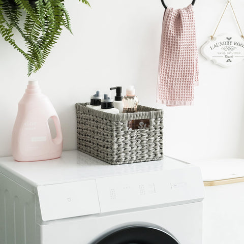 GRANNY SAYS moisture-proof wicker material stays clean