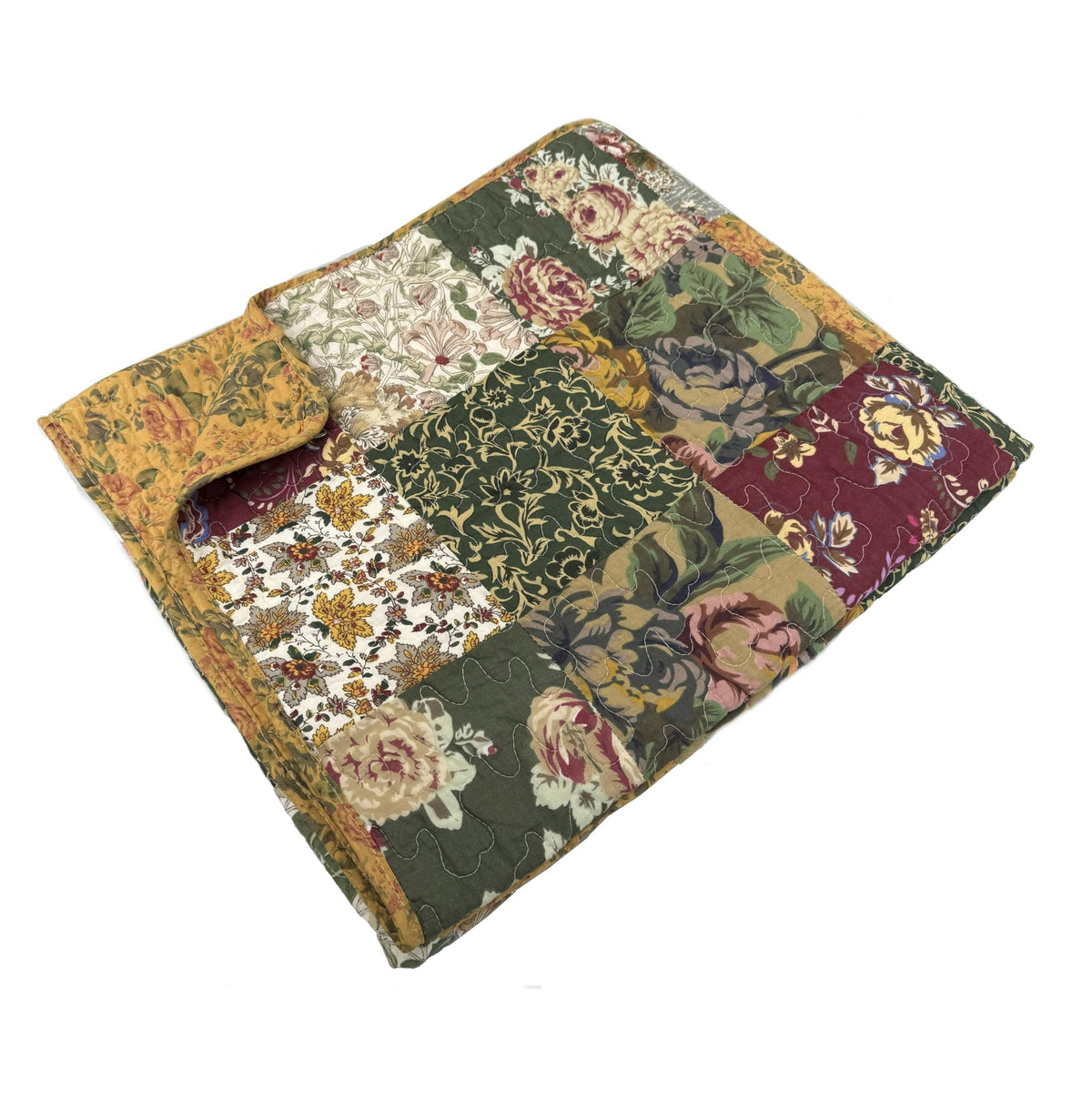 Greenland Home Antique Chic Throw face patchwork floral print for cozy texture
