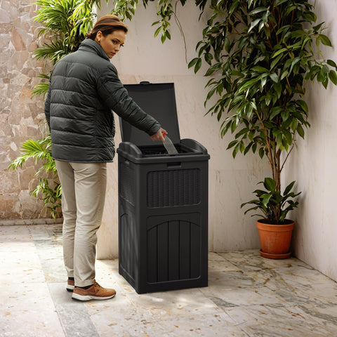 Greesum outdoor bin installs quickly with no screws