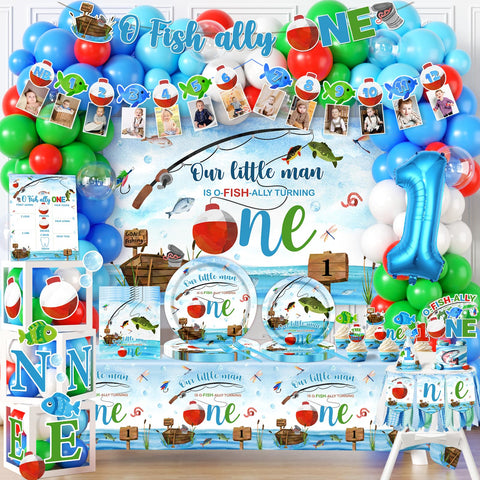 GREHUMOR Ofishally One banner adds a bright centerpiece to your first birthday.