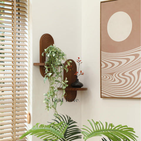 GRID FORTE arched shelf side view highlighting slim silhouette and wall mounting