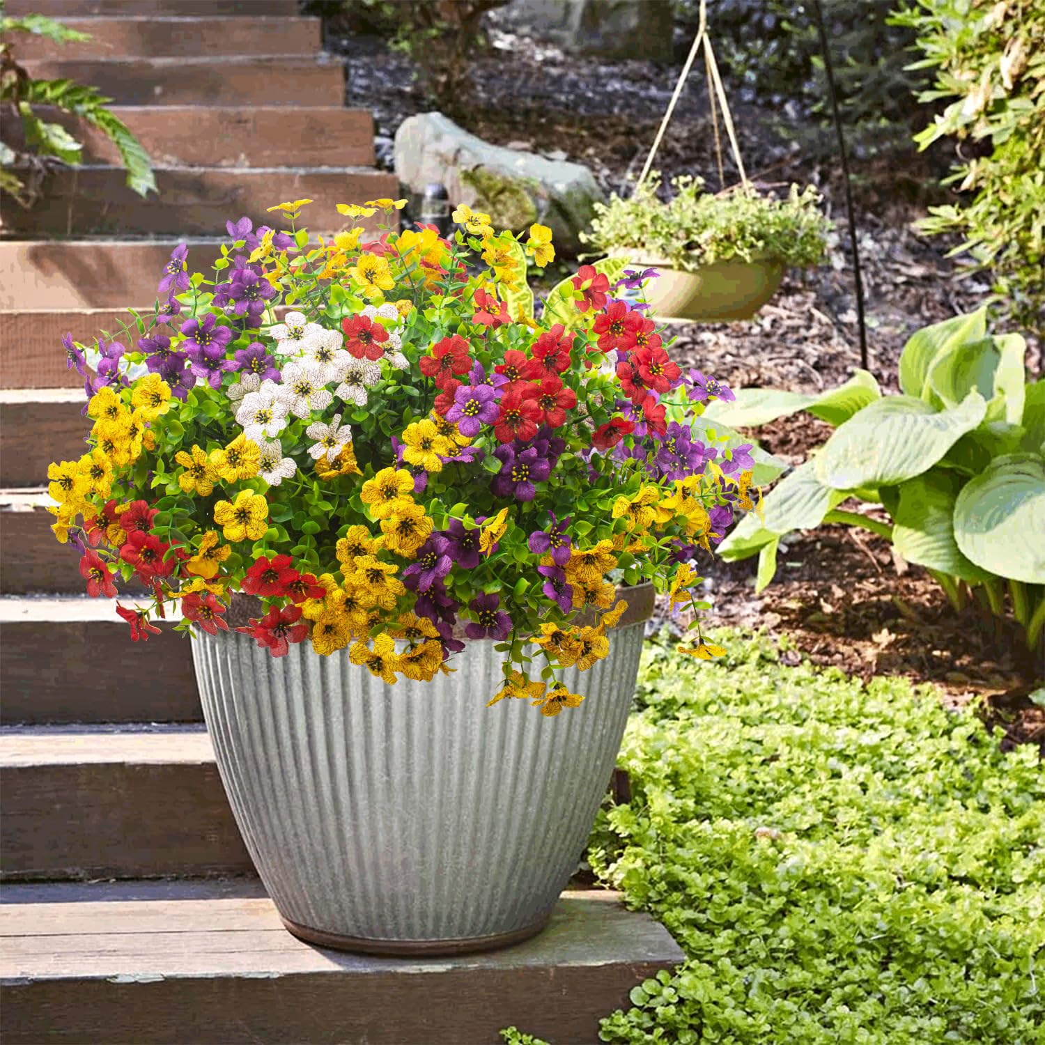 Grunyia all-season faux boxwood for year-round display.