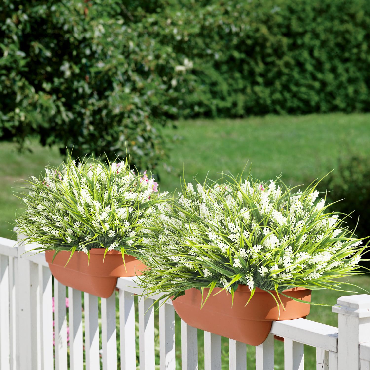 Grunyia maintenance-free arrangement that stays vibrant without watering or sun exposure.
