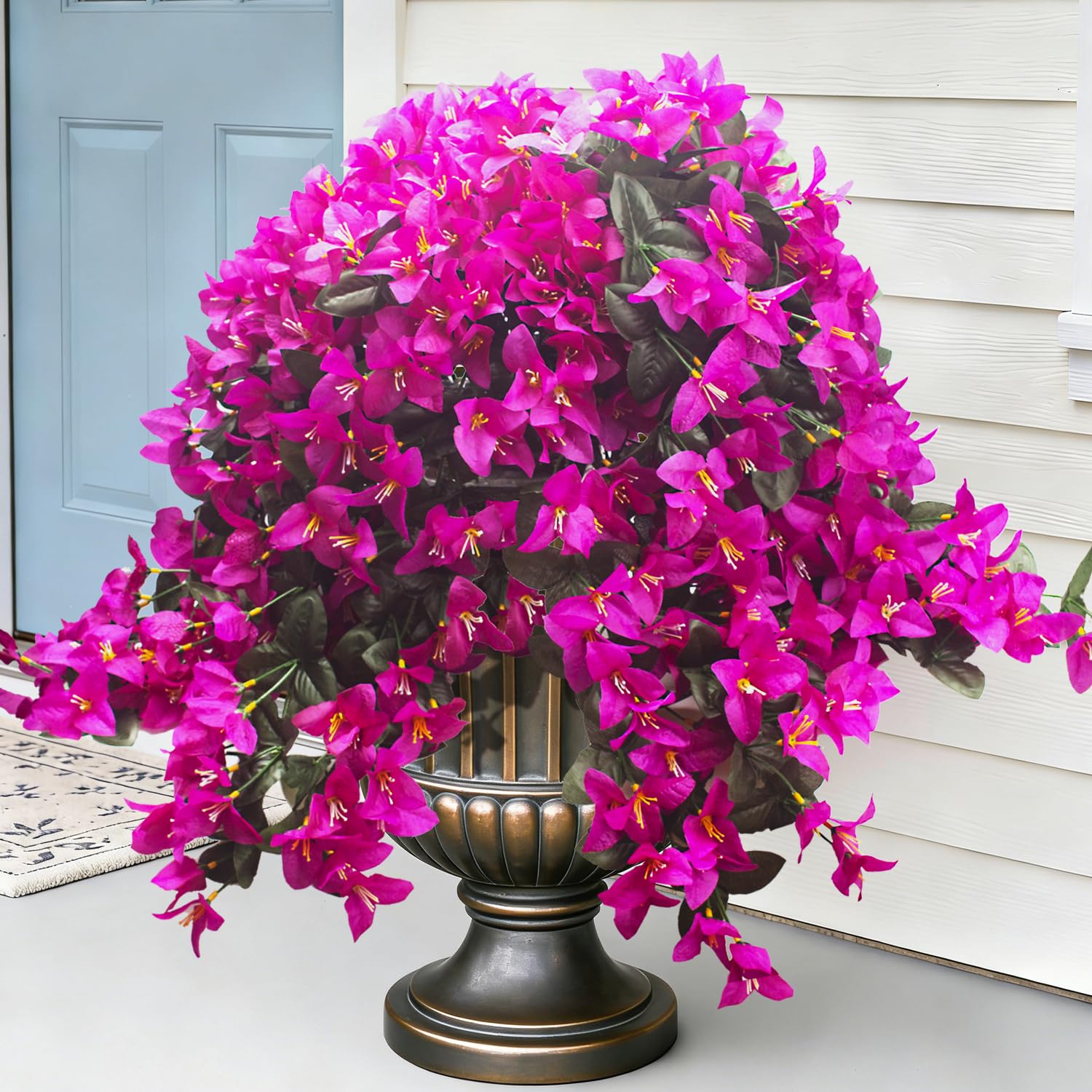 Grunyia Bougainvillea outdoor UV protection image with vivid fuchsia blooms.