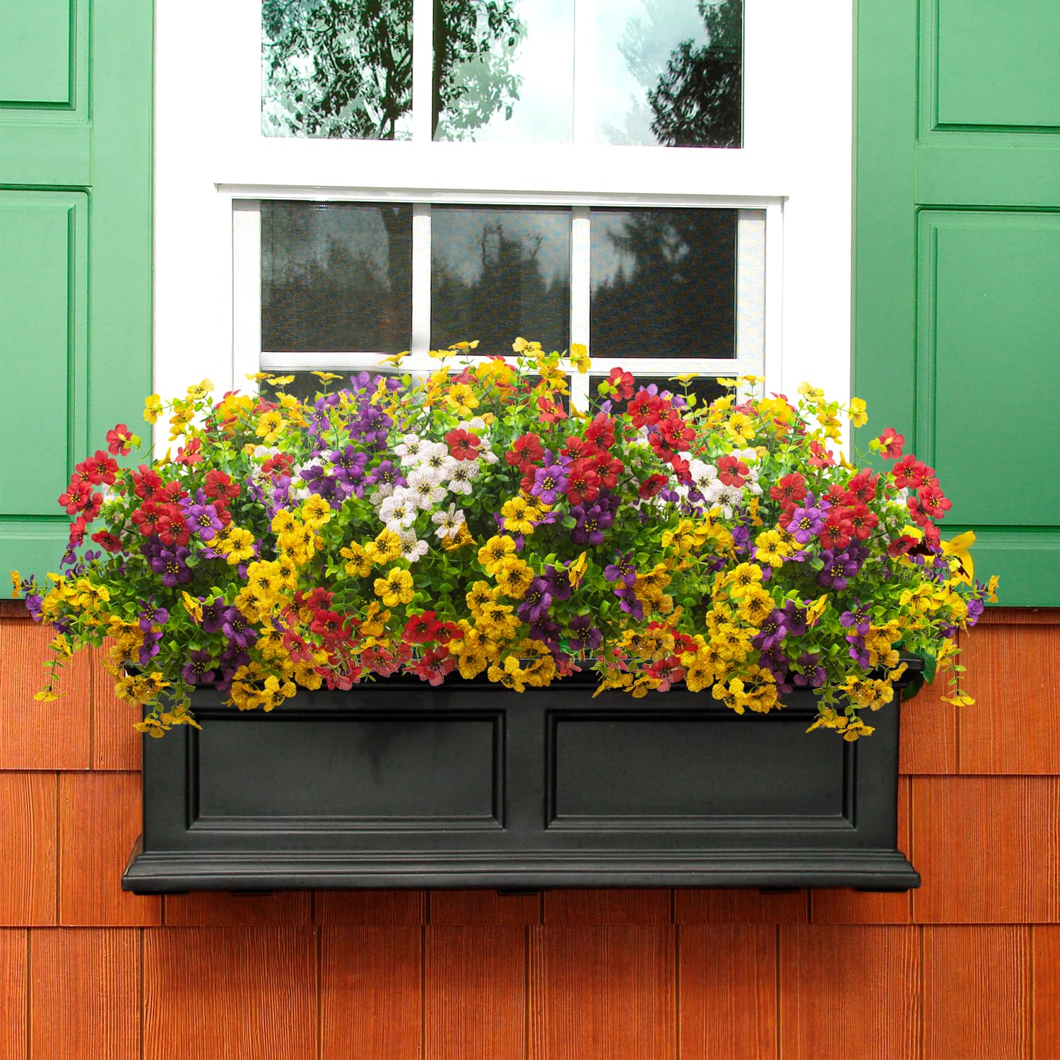 Grunyia decorative arrangements for planters and garden pots.