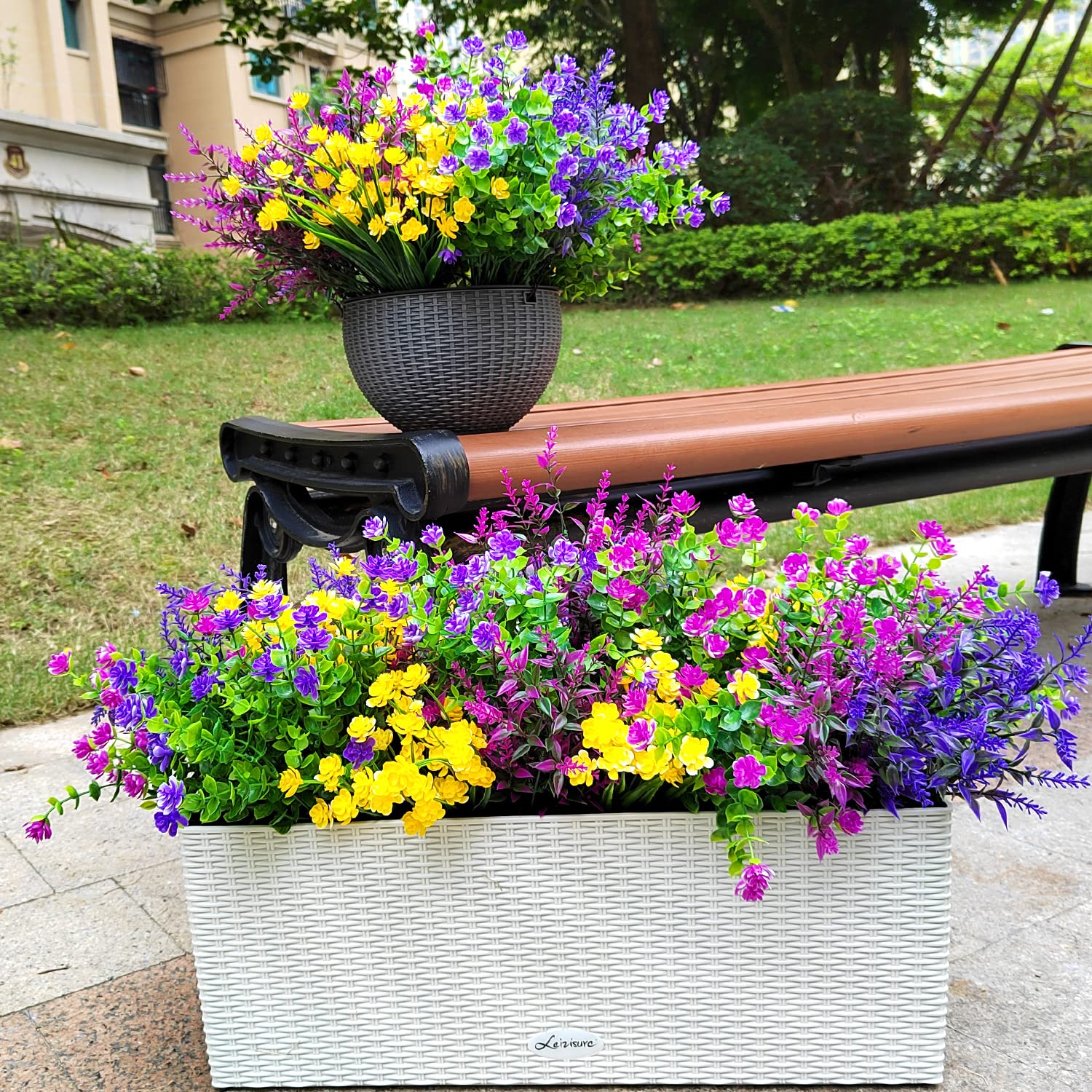 Grunyia durable plastic blooms suitable for garden borders and planters.