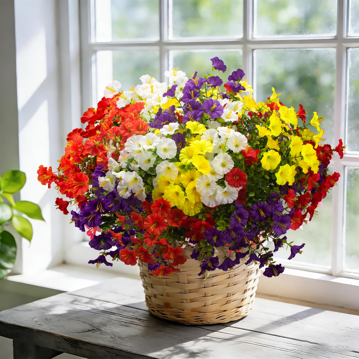 Grunyia UV-resistant artificial flowers stay bright in sun and rain.