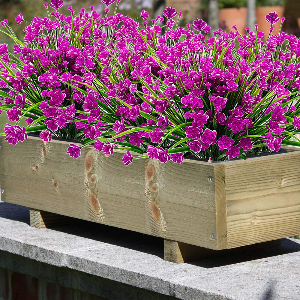 Grunyia UV-resistant plastic plants maintain color without fading.