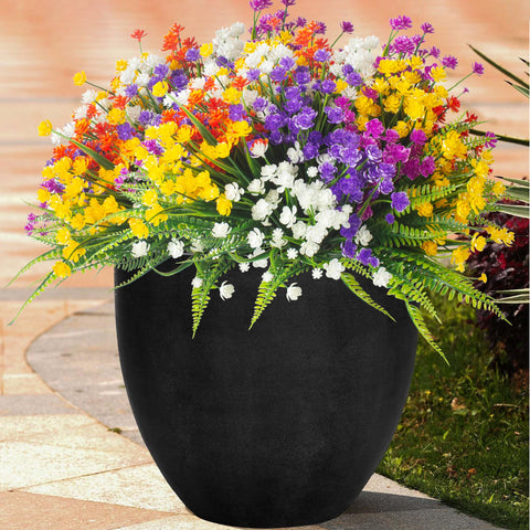 Grunyia artificial flowers in wedding centerpiece setup for elegant decor.