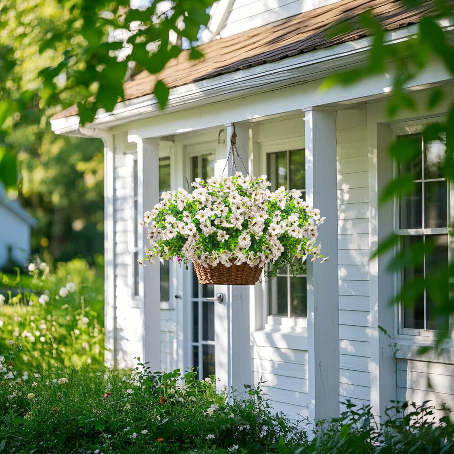 Grunyia UV-resistant daisies stay vibrant in sunlit outdoor spaces.
