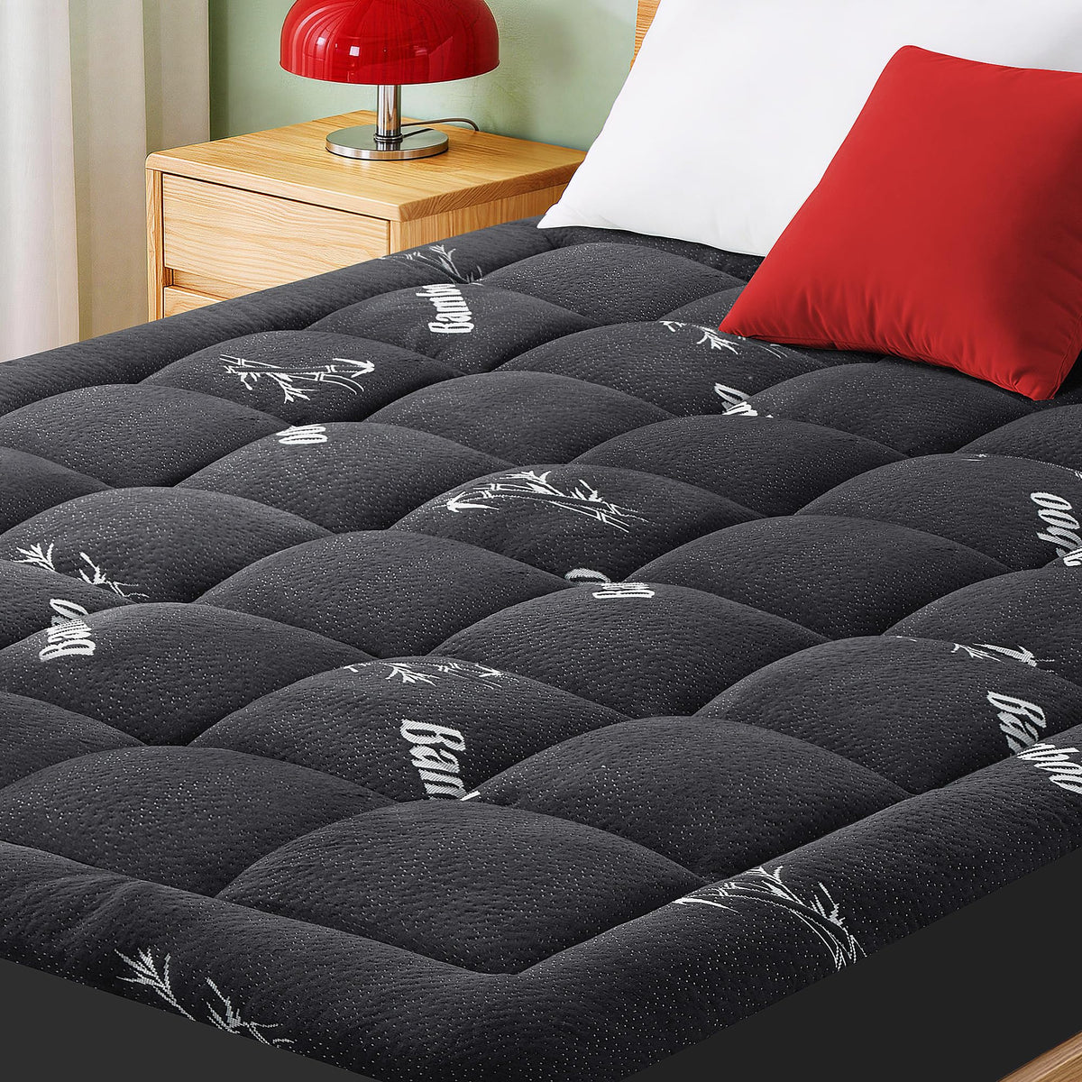 GRUSIGN queen mattress pad cooling viscose bamboo surface for cooler sleep.