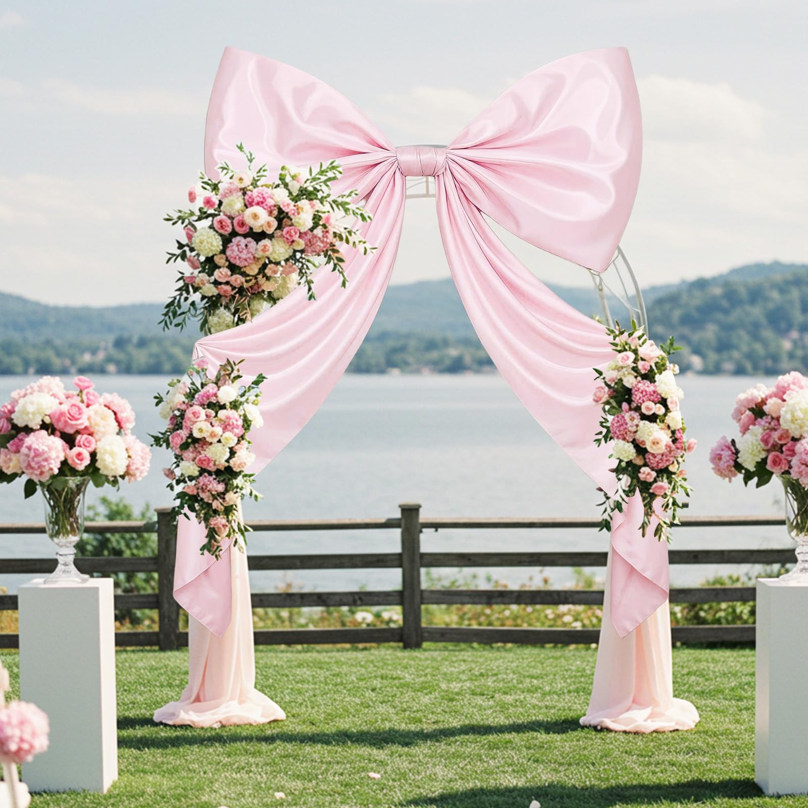 GUDELAK bow transforms walls into a romantic backdrop for photos.