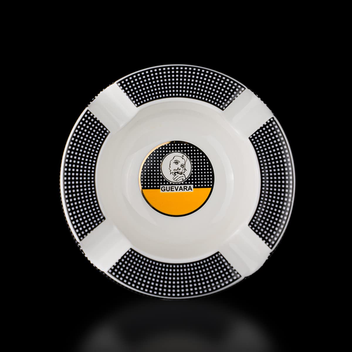 GUEVARA ashtray designed for outdoor durability on patios