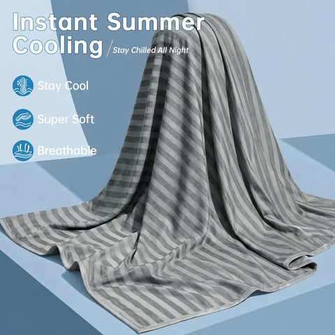 Guohaoi cooling blanket in travel setting, lightweight and portable