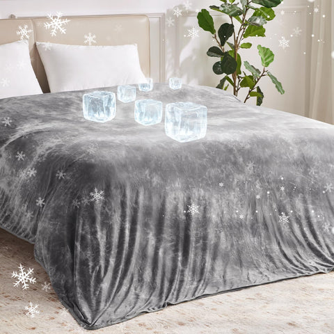 Guohaoi cooling throw blanket in queen size offering refreshing cooling.