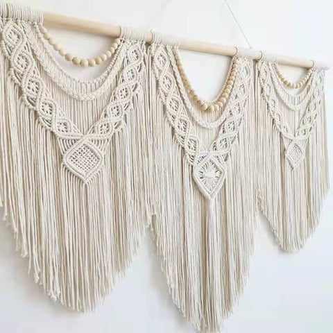 Guzhiou housewarming gift macrame decor offers thoughtful texture and style.