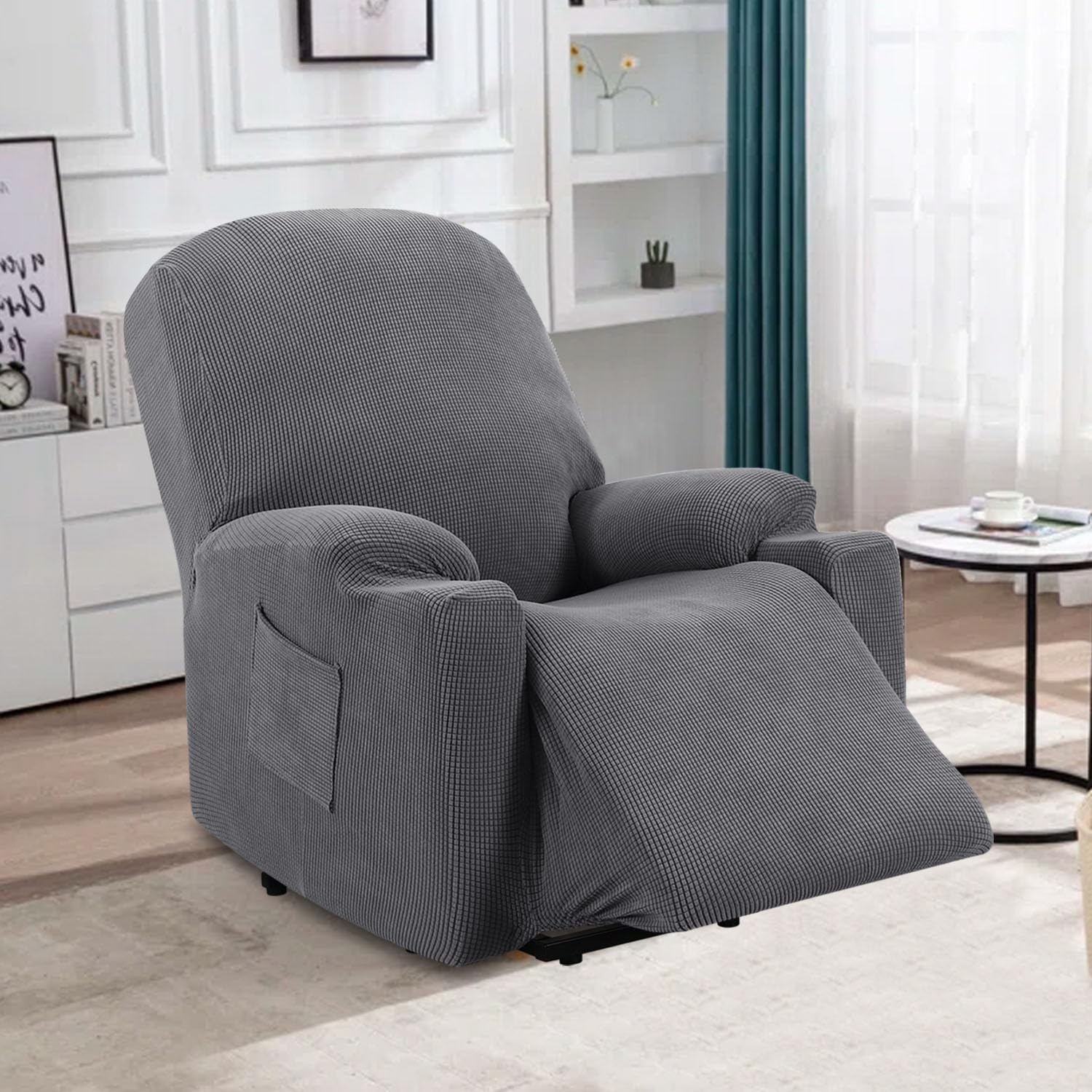 Wrinkle-free finish gives a neat look with H.VERSAILTEX stretch slipcover