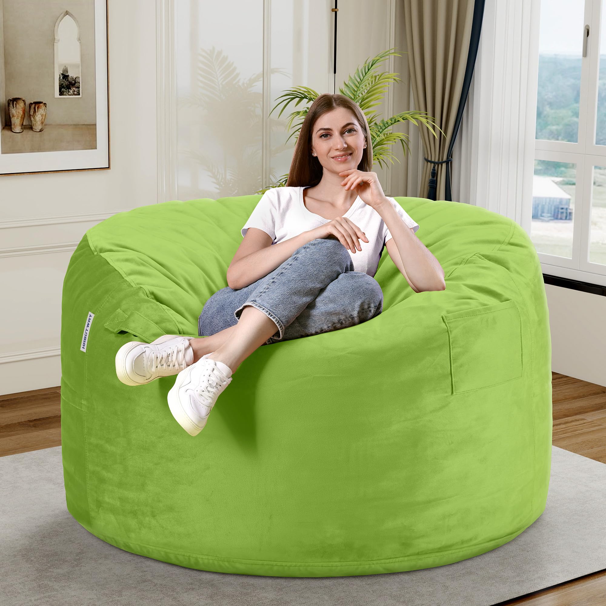 HABUTWAY lime-color accent brightens living spaces.