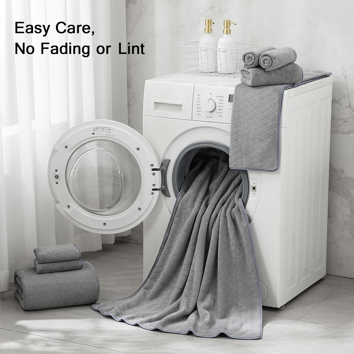 Hailea quick-dry microfiber demonstrates fast moisture release.